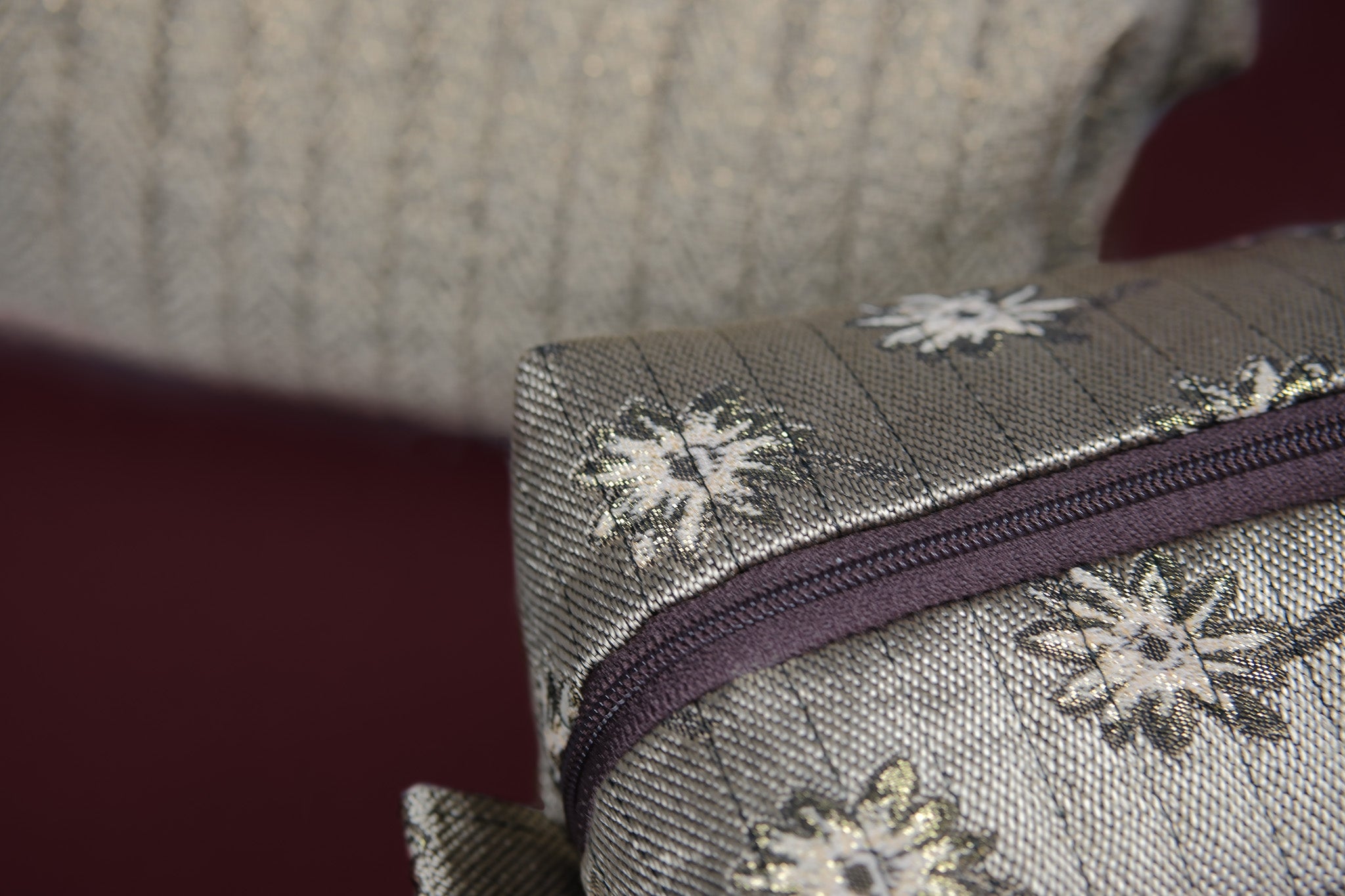 Toiletry bag A Woven Companion