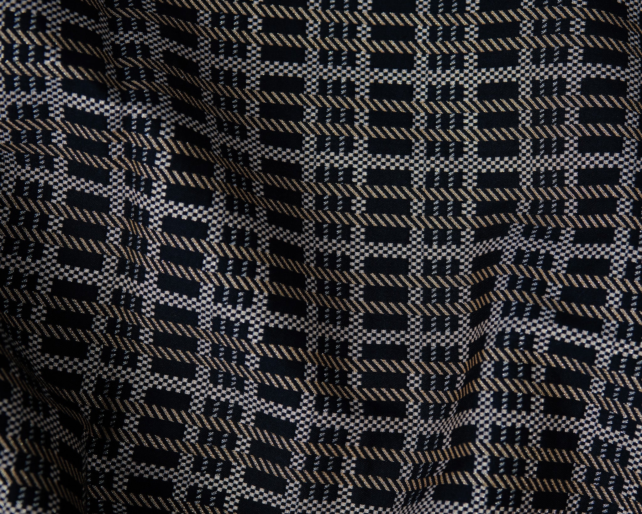 Tablecloth Blurry Lines